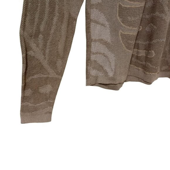 Tricots St Raphael Beige Leaf-Patterned Crewneck Sweater Large 100% Pima Cotton - Picture 3 of 7